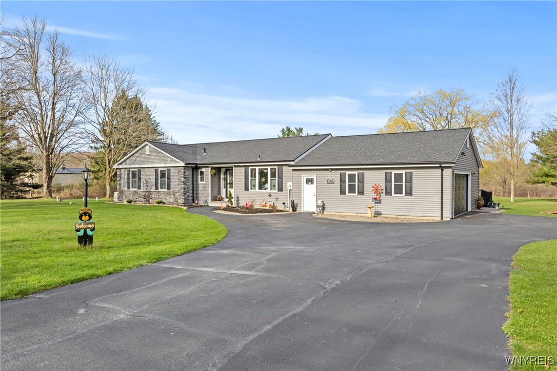 1240 Girdle Road, Elma, New York image 3