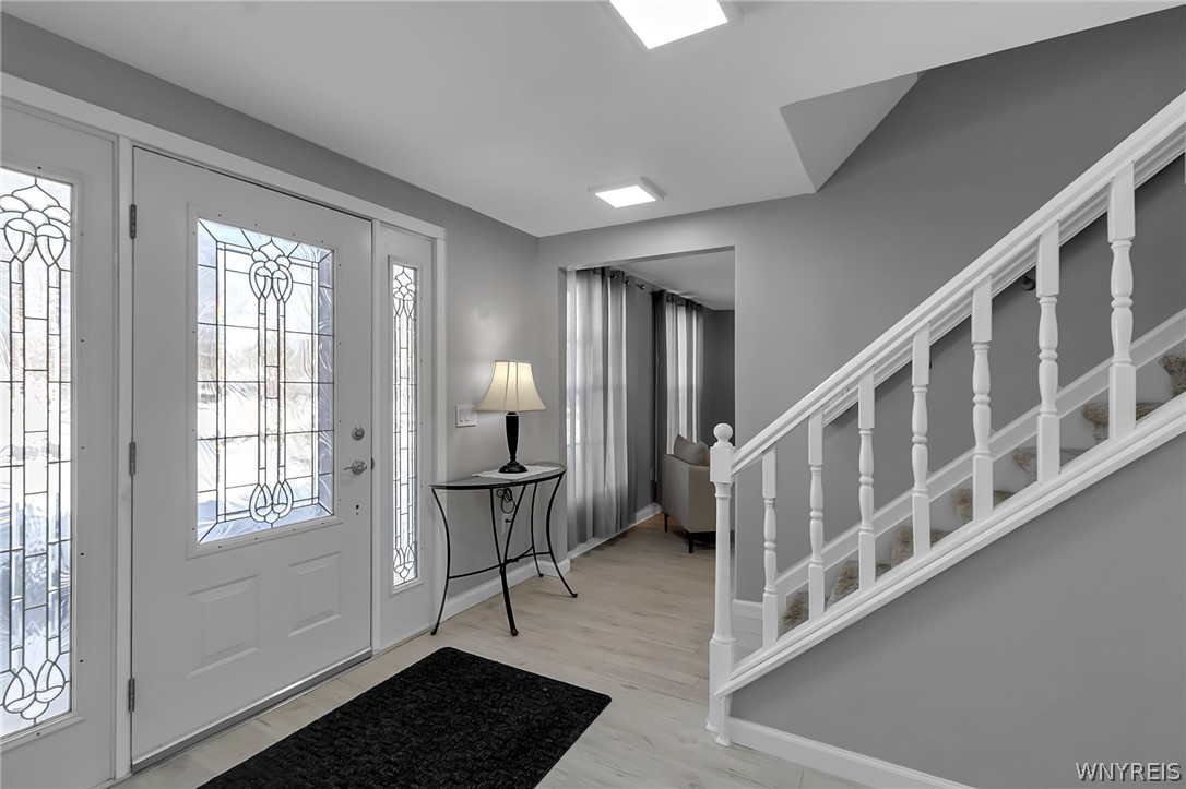 8135 Clarherst Drive