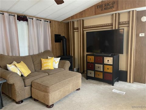 Tiny photo for 11 Melody Lane, Cheektowaga, NY 14225 (MLS # B1648757)