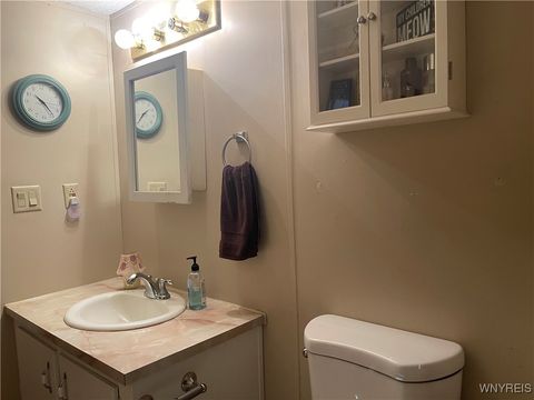 Tiny photo for 11 Melody Lane, Cheektowaga, NY 14225 (MLS # B1648757)