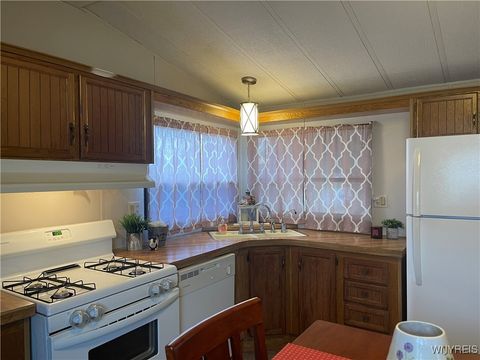 Tiny photo for 11 Melody Lane, Cheektowaga, NY 14225 (MLS # B1648757)