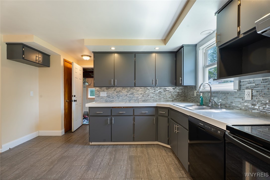 45 Marlee Drive, Tonawanda, New York image 3