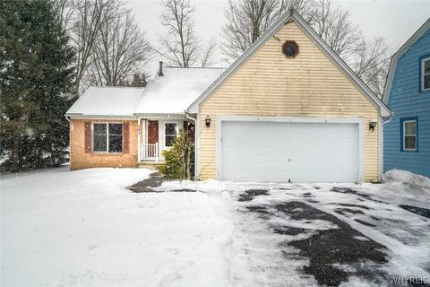 Photo of 383 South Ellicott Creek Rd, Amherst, NY 14228 (MLS # B1667080)