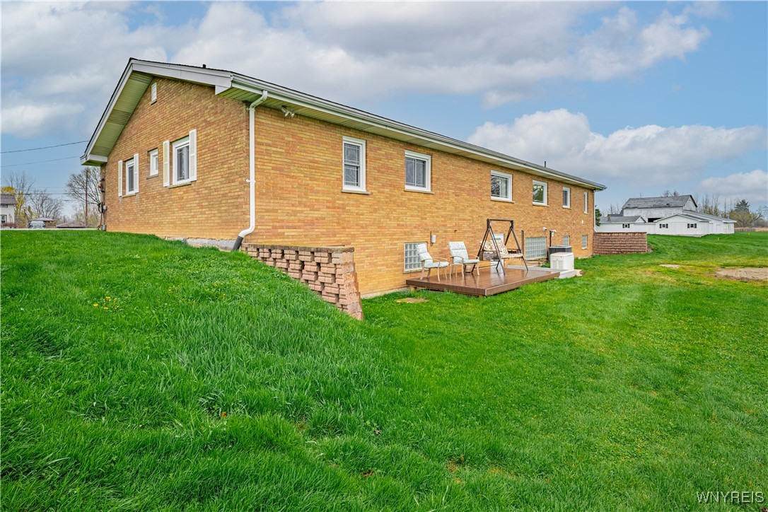 2364 Ridge Road, Lewiston, New York image 33