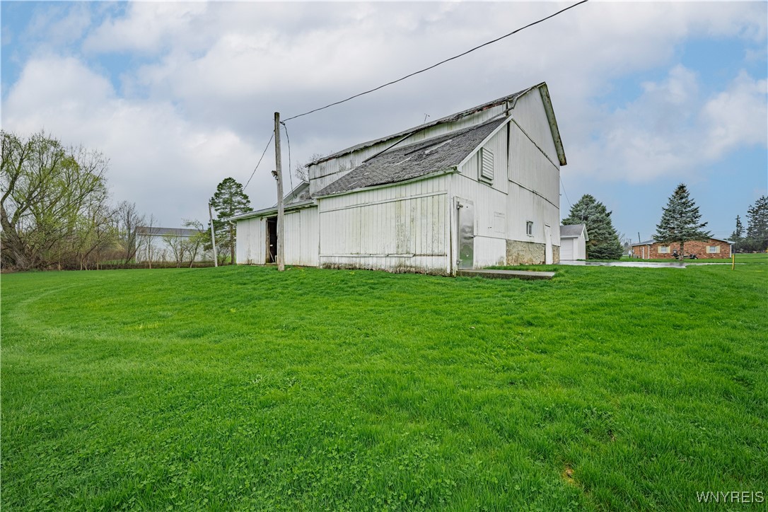 2364 Ridge Road, Lewiston, New York image 46