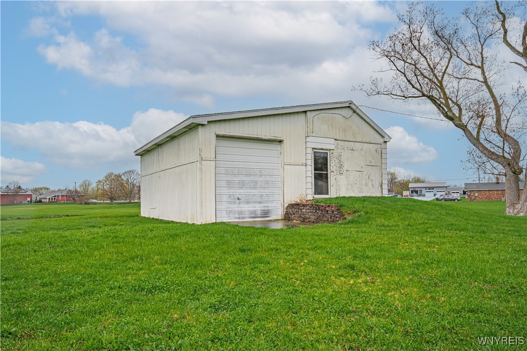 2364 Ridge Road, Lewiston, New York image 48