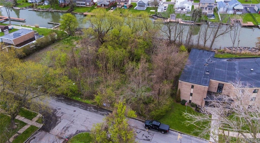 8217 Valle Drive, Niagara Falls, New York image 3