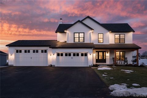 Homes For Sale - 5704 Eleni Court<br/> Avon, NY 14414