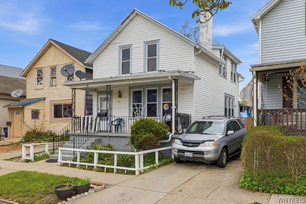41 West Avenue