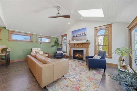 Tiny photo for 93 N End Avenue, Tonawanda, NY 14217 (MLS # B1657226)