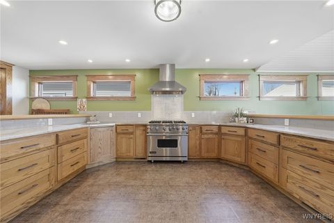 Tiny photo for 93 N End Avenue, Tonawanda, NY 14217 (MLS # B1657226)