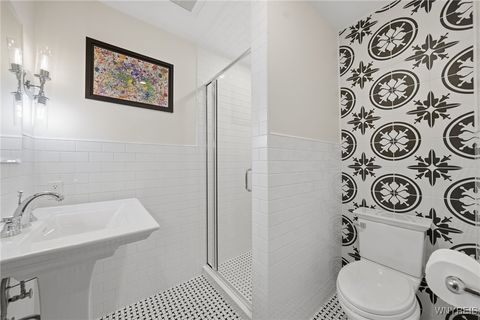 Tiny photo for 93 N End Avenue, Tonawanda, NY 14217 (MLS # B1657226)