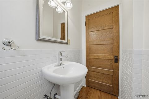 Tiny photo for 93 N End Avenue, Tonawanda, NY 14217 (MLS # B1657226)