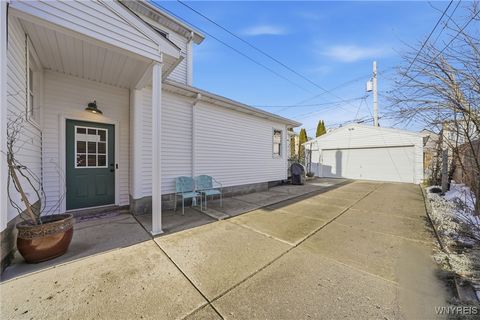 Tiny photo for 93 N End Avenue, Tonawanda, NY 14217 (MLS # B1657226)