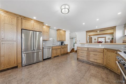 Tiny photo for 93 N End Avenue, Tonawanda, NY 14217 (MLS # B1657226)