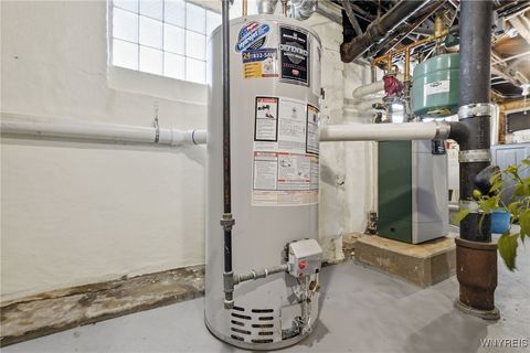 Tiny photo for 93 N End Avenue, Tonawanda, NY 14217 (MLS # B1657226)