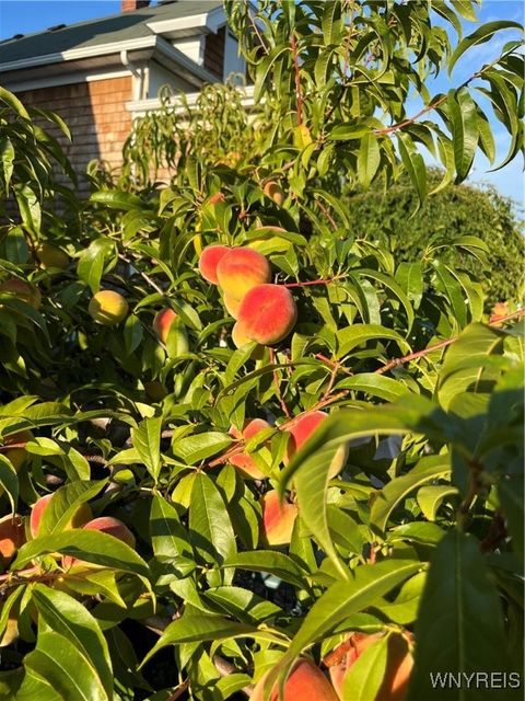 Tiny photo for 93 N End Avenue, Tonawanda, NY 14217 (MLS # B1657226)