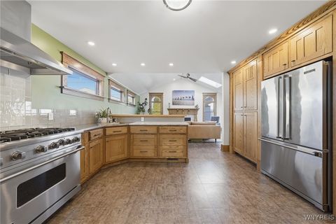 Tiny photo for 93 N End Avenue, Tonawanda, NY 14217 (MLS # B1657226)