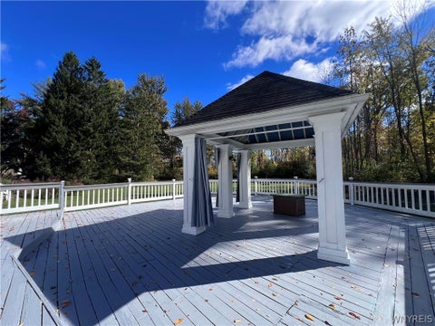 Tiny photo for 5473 Maelou Drive, Hamburg, NY 14075 (MLS # B1724424)