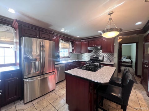 Tiny photo for 5473 Maelou Drive, Hamburg, NY 14075 (MLS # B1724424)