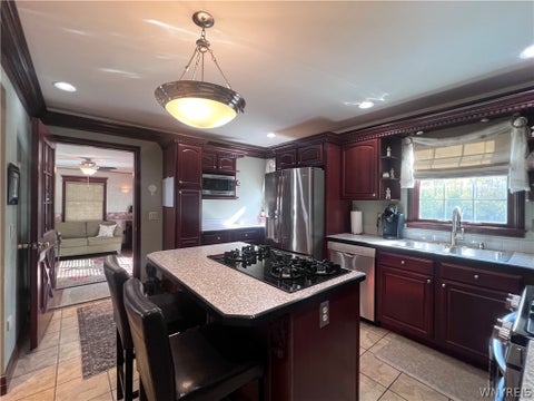 Tiny photo for 5473 Maelou Drive, Hamburg, NY 14075 (MLS # B1724424)