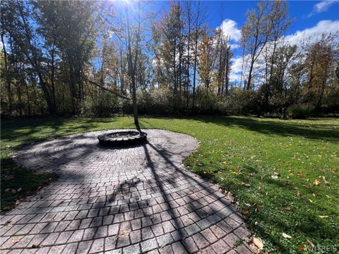 Tiny photo for 5473 Maelou Drive, Hamburg, NY 14075 (MLS # B1724424)