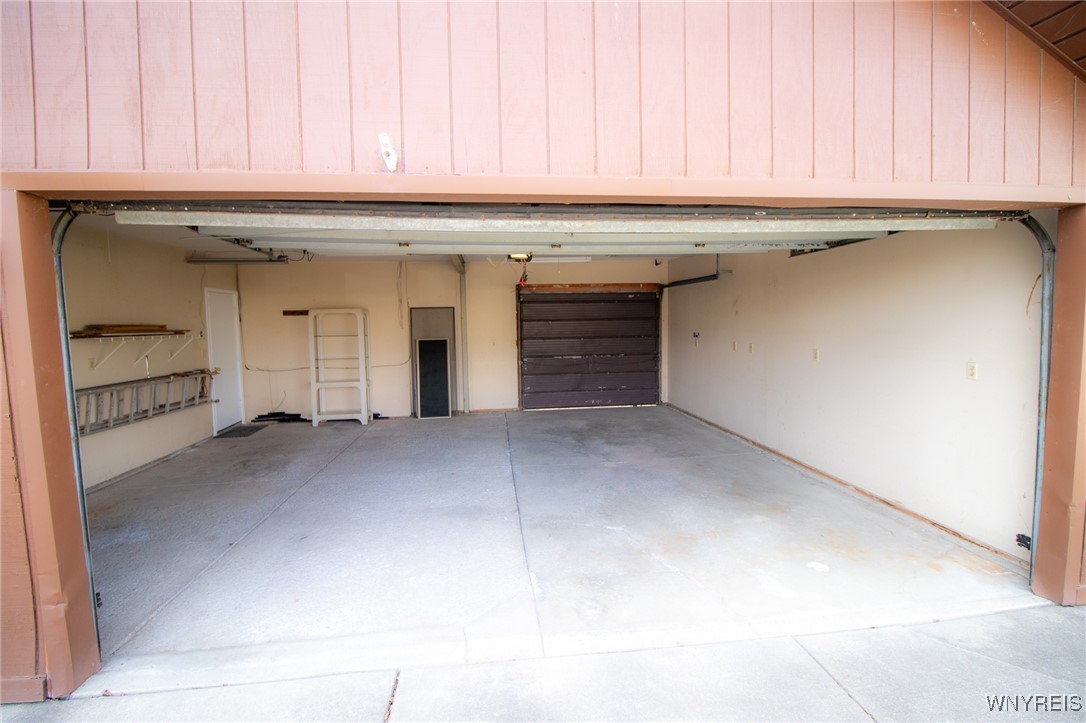 1076 Baseline Road, Grand Island, New York image 30