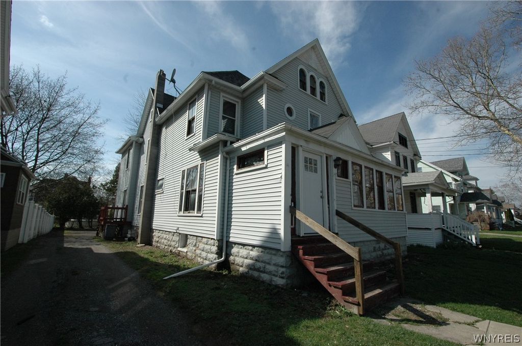 Photo of 145 Summit Lower Unit Street, Batavia City, NY 14020 (MLS # B1673443)