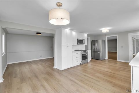 Tiny photo for 4794 Clifton Parkway, Hamburg, NY 14075 (MLS # B1690059)