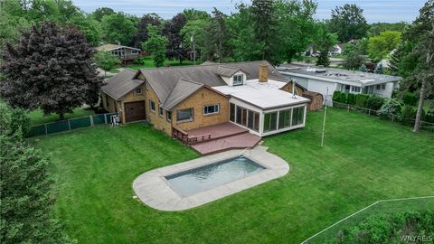 Tiny photo for 4794 Clifton Parkway, Hamburg, NY 14075 (MLS # B1690059)