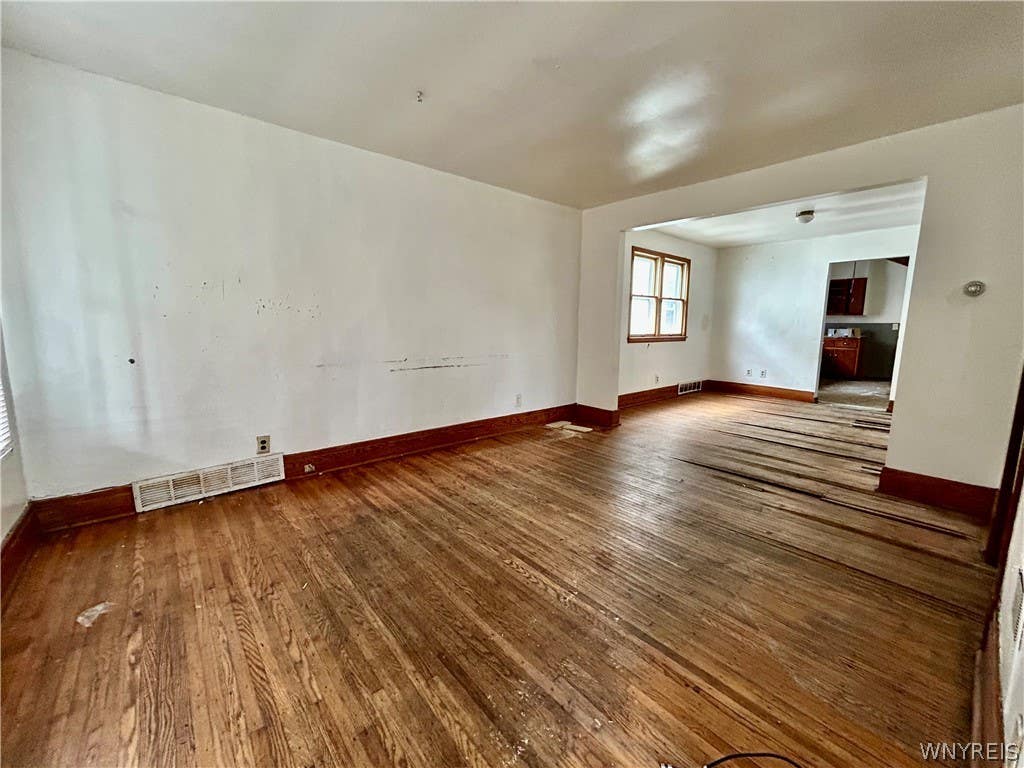 Photo of 90 Theodore Street, Buffalo, NY 14211 (MLS # B1699749)