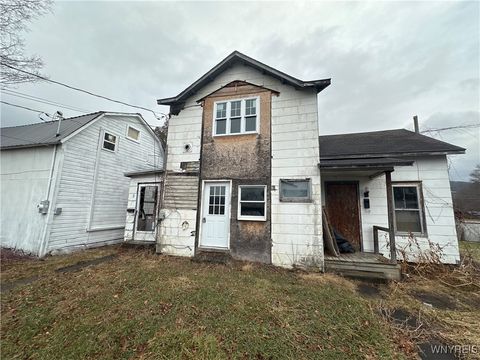 5 7th Street Canisteo NY 14823