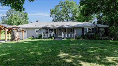 Homes For Sale - 4564 E River Road<br/> Erie County, Grand Island, NY 14072