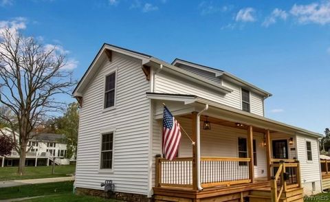 Homes For Sale - 240 Niagara Street<br/> Lewiston, NY 14092