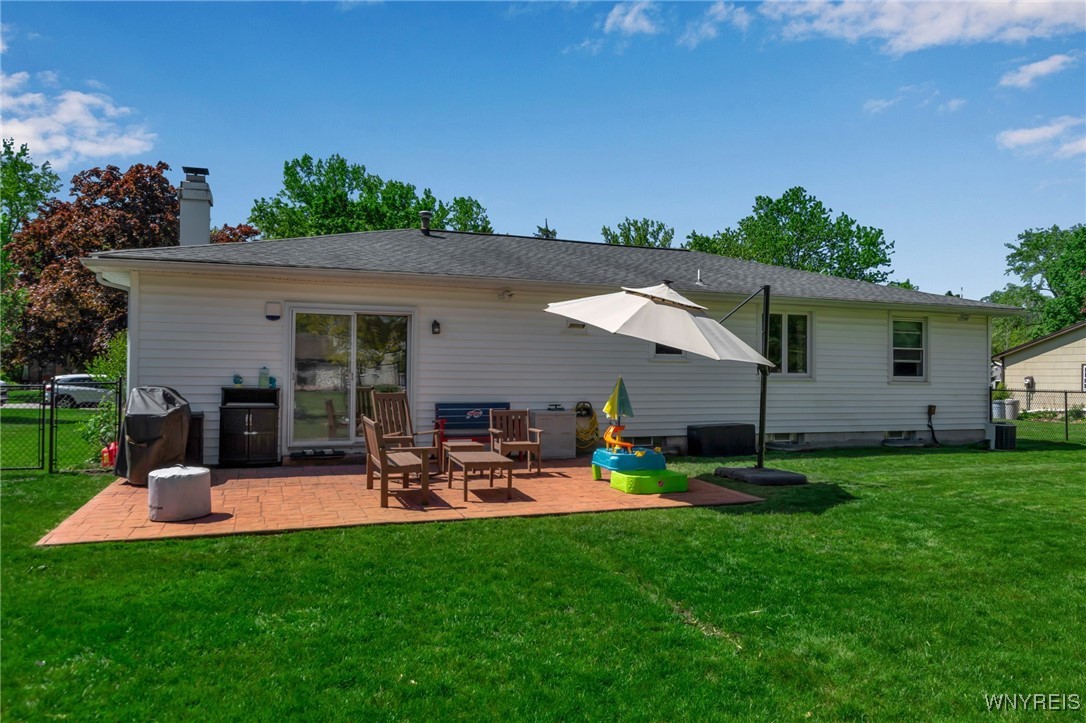 6142 Berkley Drive, Orchard Park, New York image 40