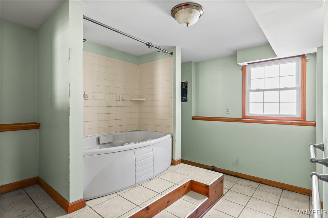 6407 Michelle Drive, Newfane, New York image 31