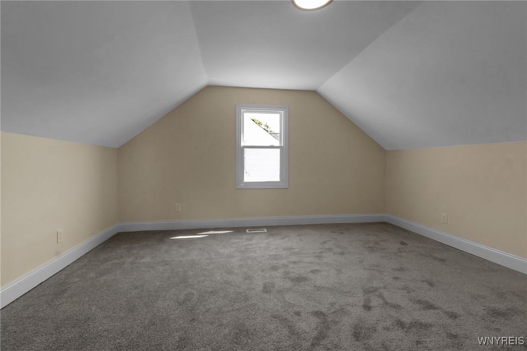 239 N Pleasant Parkway, Cheektowaga, New York image 18