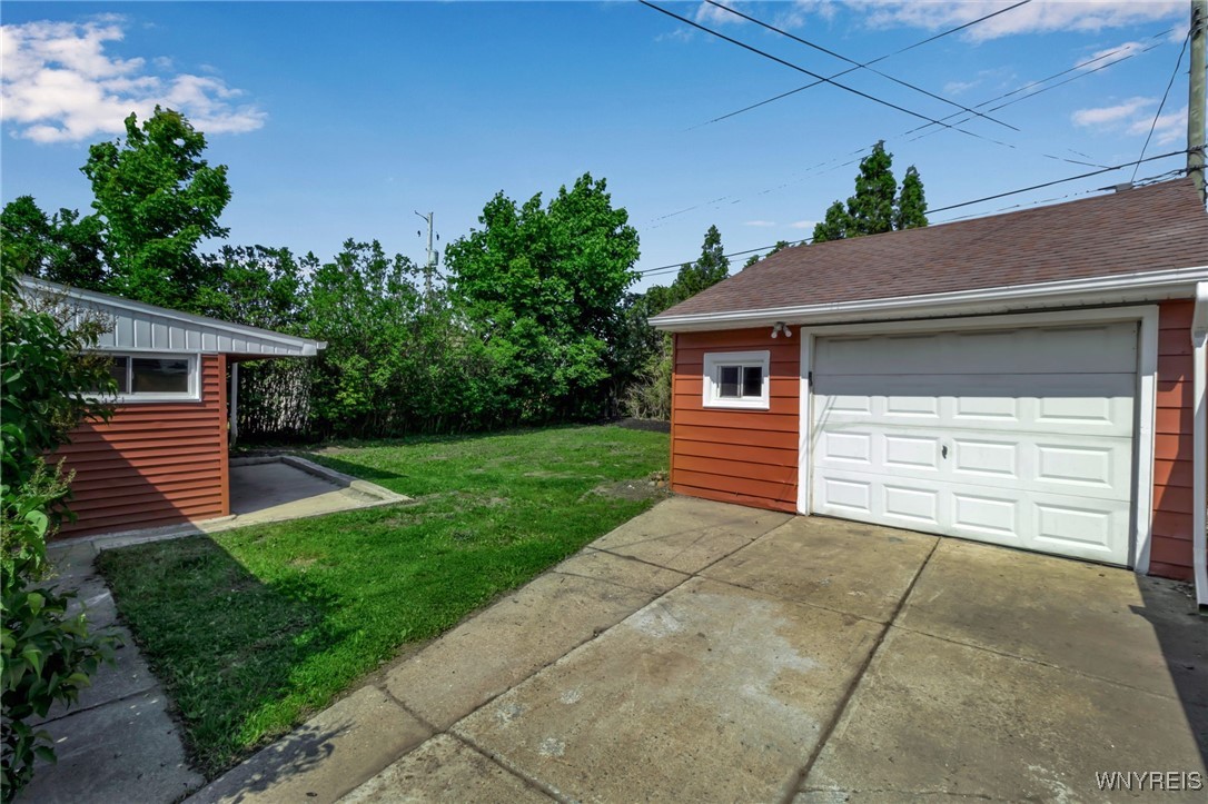 239 N Pleasant Parkway, Cheektowaga, New York image 29