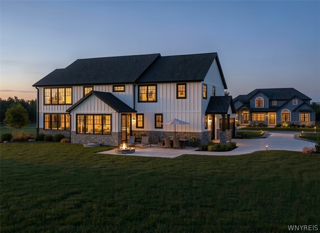 5724 Red Hawk Trail