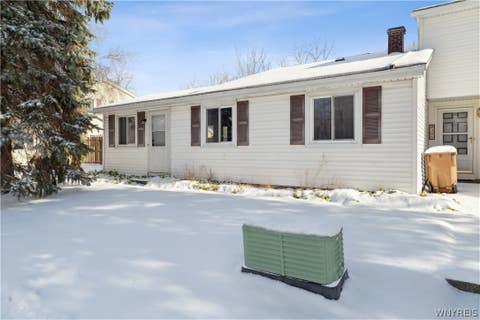 Condo For Sale - 32 Pebble Creek Drive<br/> Cheektowaga, NY 14227