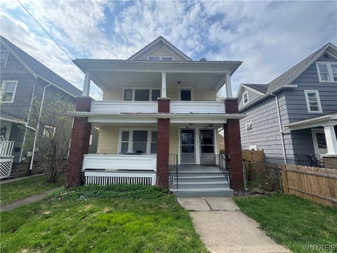 Multifamily For Sale - 2419 Whitney Avenue<br/> Niagara Falls, NY 14301