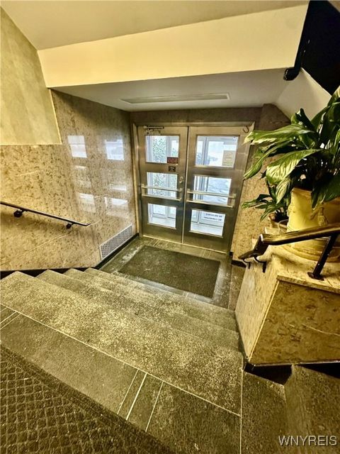 Tiny photo for 731 W Ferry #6J, Buffalo, NY 14222 (MLS # B1655275)