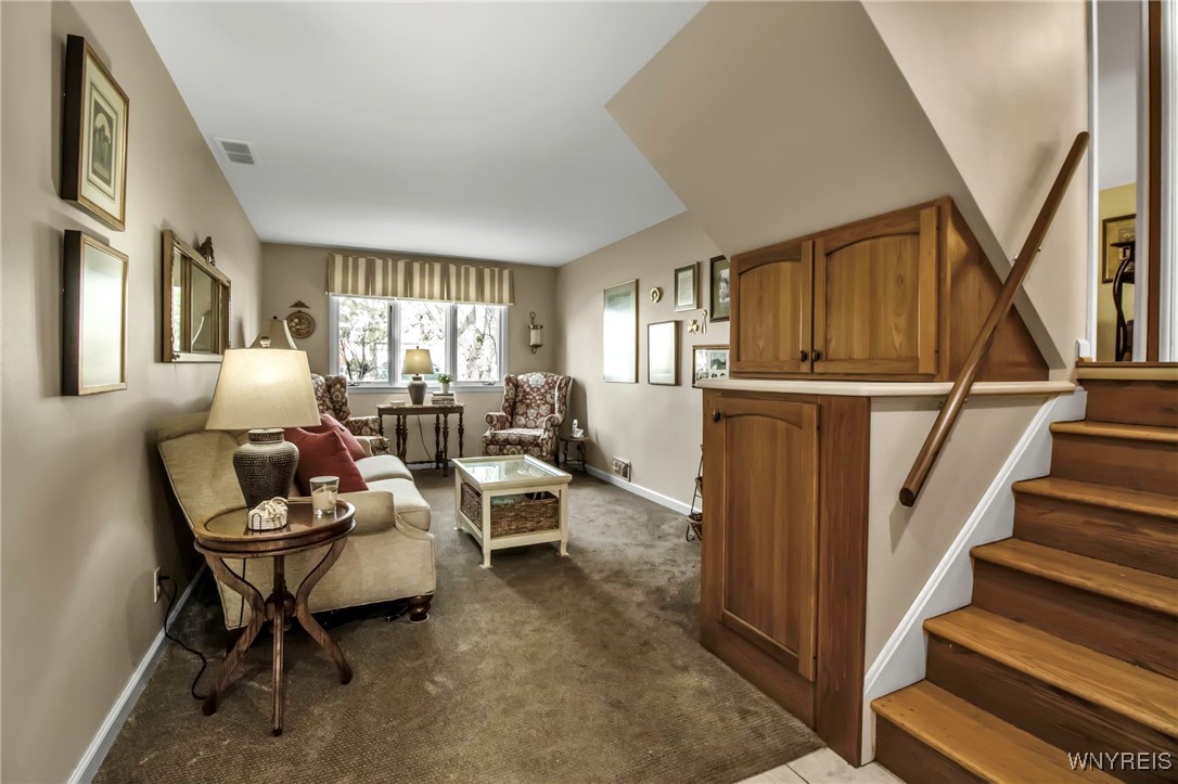 5295 Powers Road, Orchard Park, New York image 5