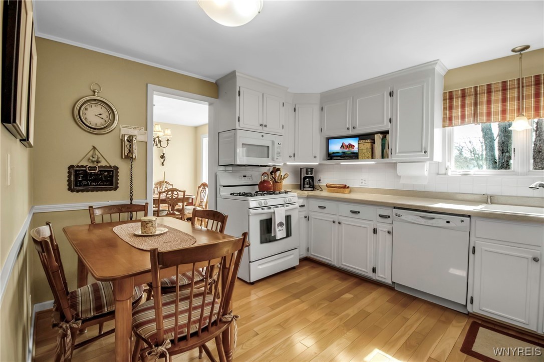5295 Powers Road, Orchard Park, New York image 4