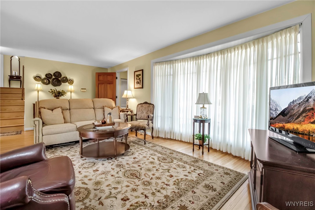 5295 Powers Road, Orchard Park, New York image 8