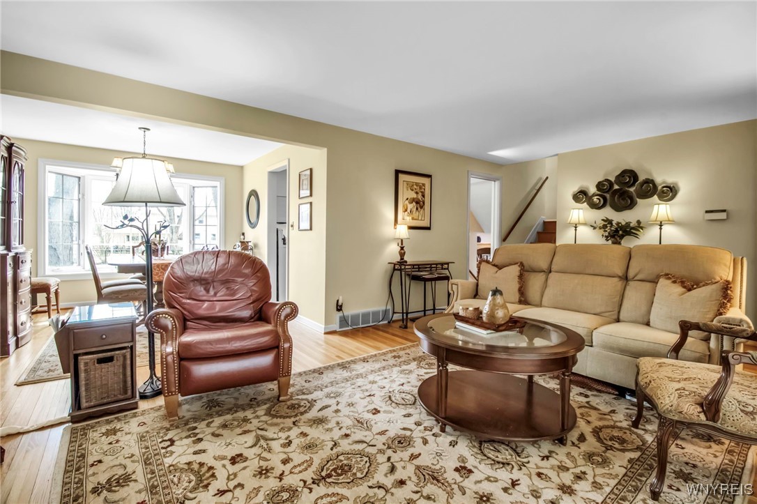 5295 Powers Road, Orchard Park, New York image 9