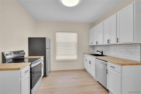 Tiny photo for 2206 Main Street #1, Buffalo, NY 14214 (MLS # B1705973)