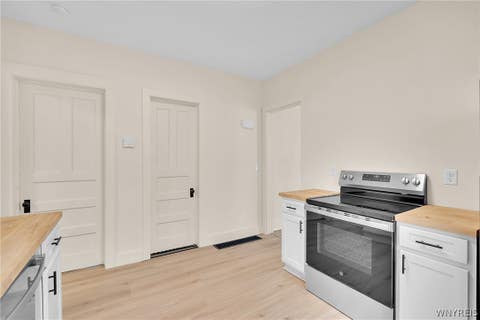 Tiny photo for 2206 Main Street #1, Buffalo, NY 14214 (MLS # B1705973)