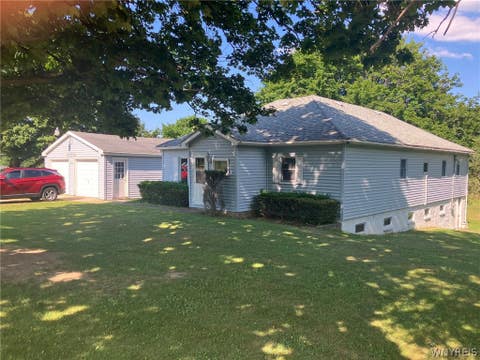 Homes For Sale - 11248 Maple Grove Road<br/> Freedom, NY 14065