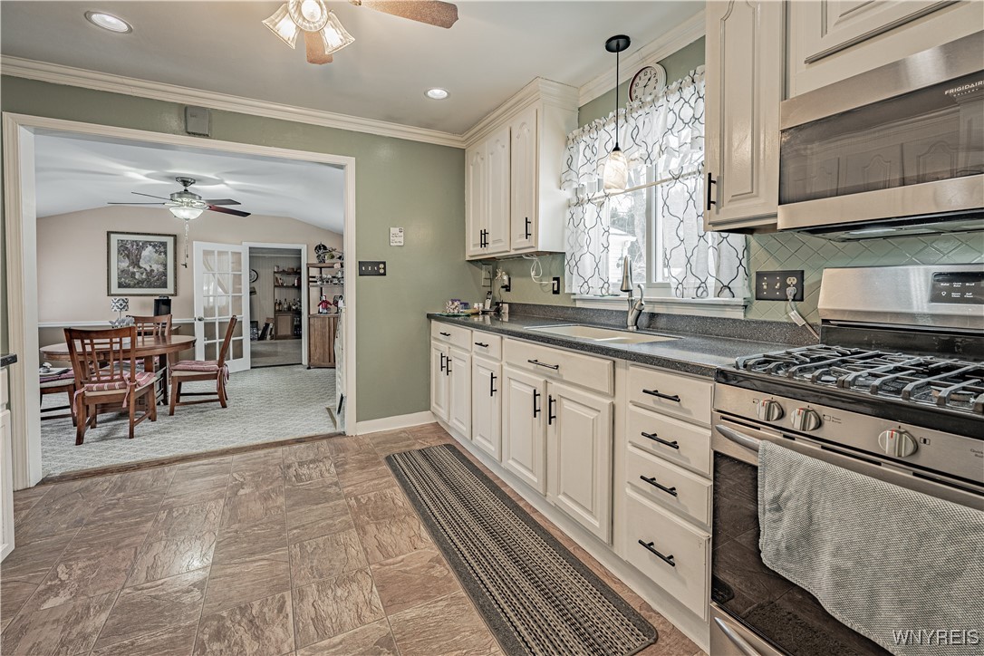 5349 Bridgeman Road, Lewiston, New York image 3